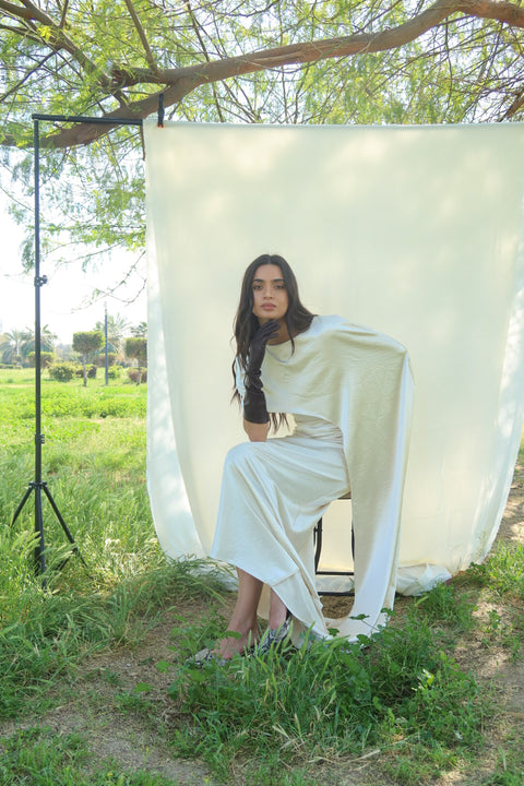 Ayla in Ivory
