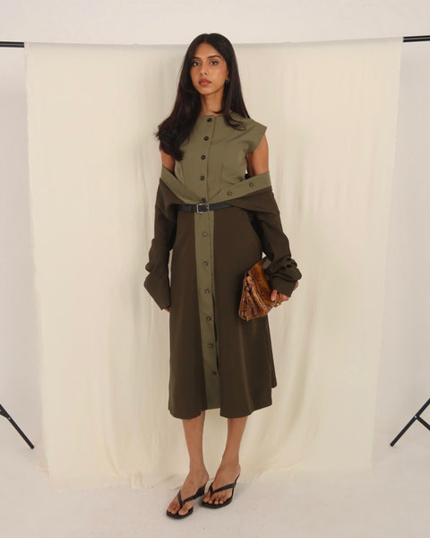 Naya in Olive